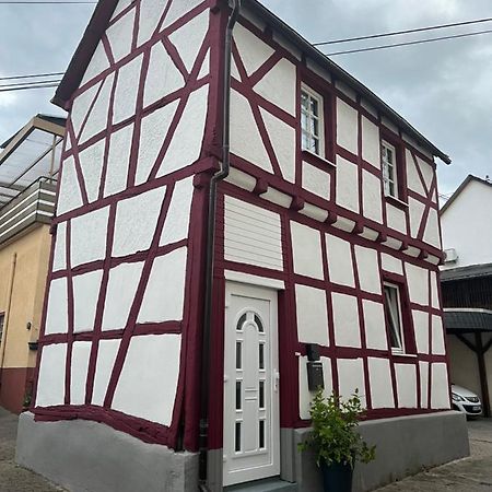 Charmantes denkmalgeschütztes Tiny House am Rhein Rhens Exterior foto